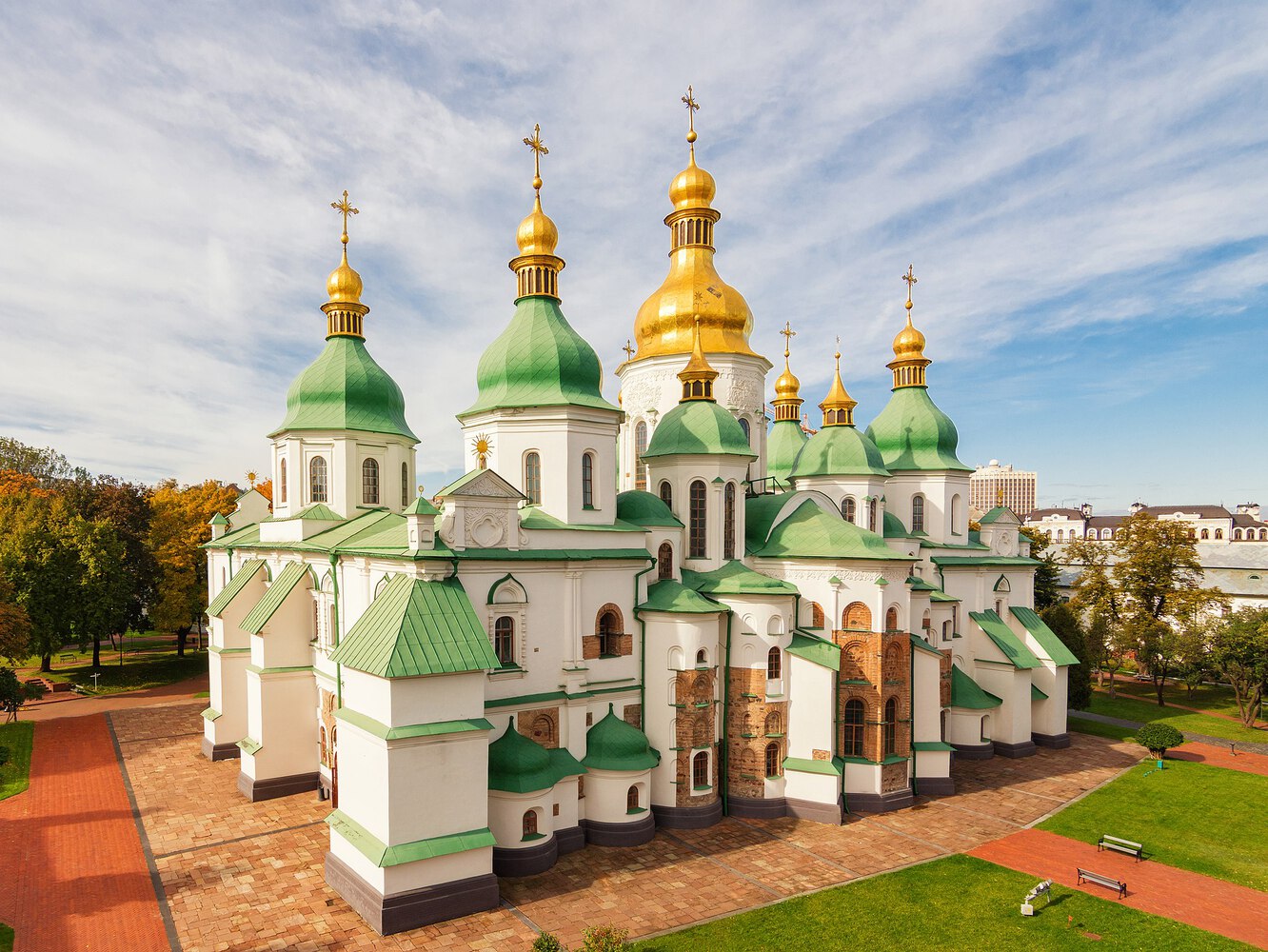 2048px-80-391-0151-kyiv-sophias-cathedral-rb-18-2-cropped
